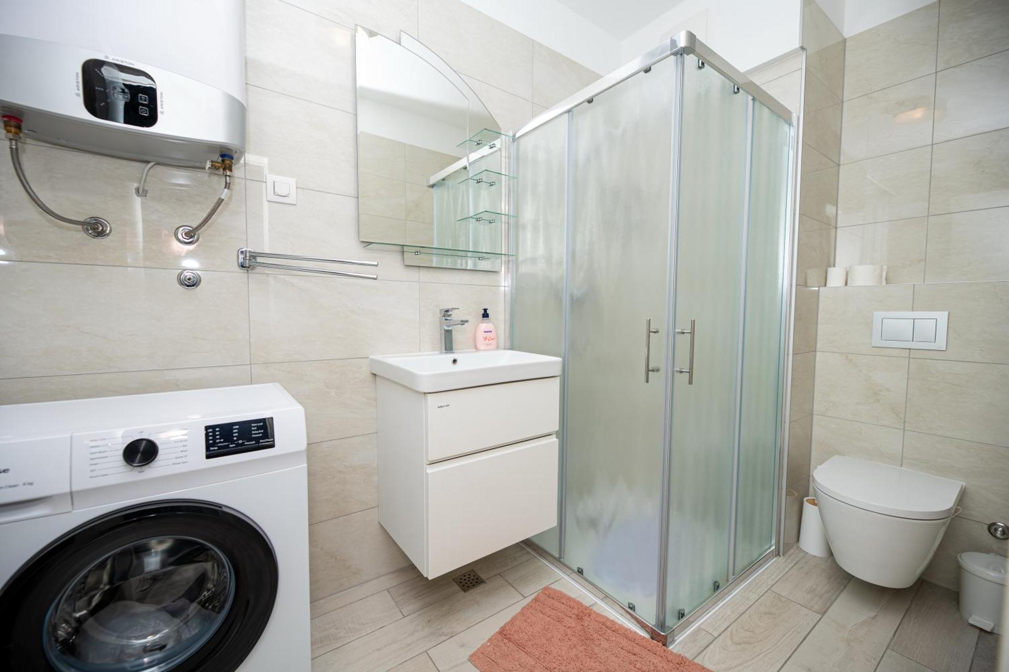Appartement Adrian *